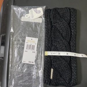 Michael Kors Cable Headband-New